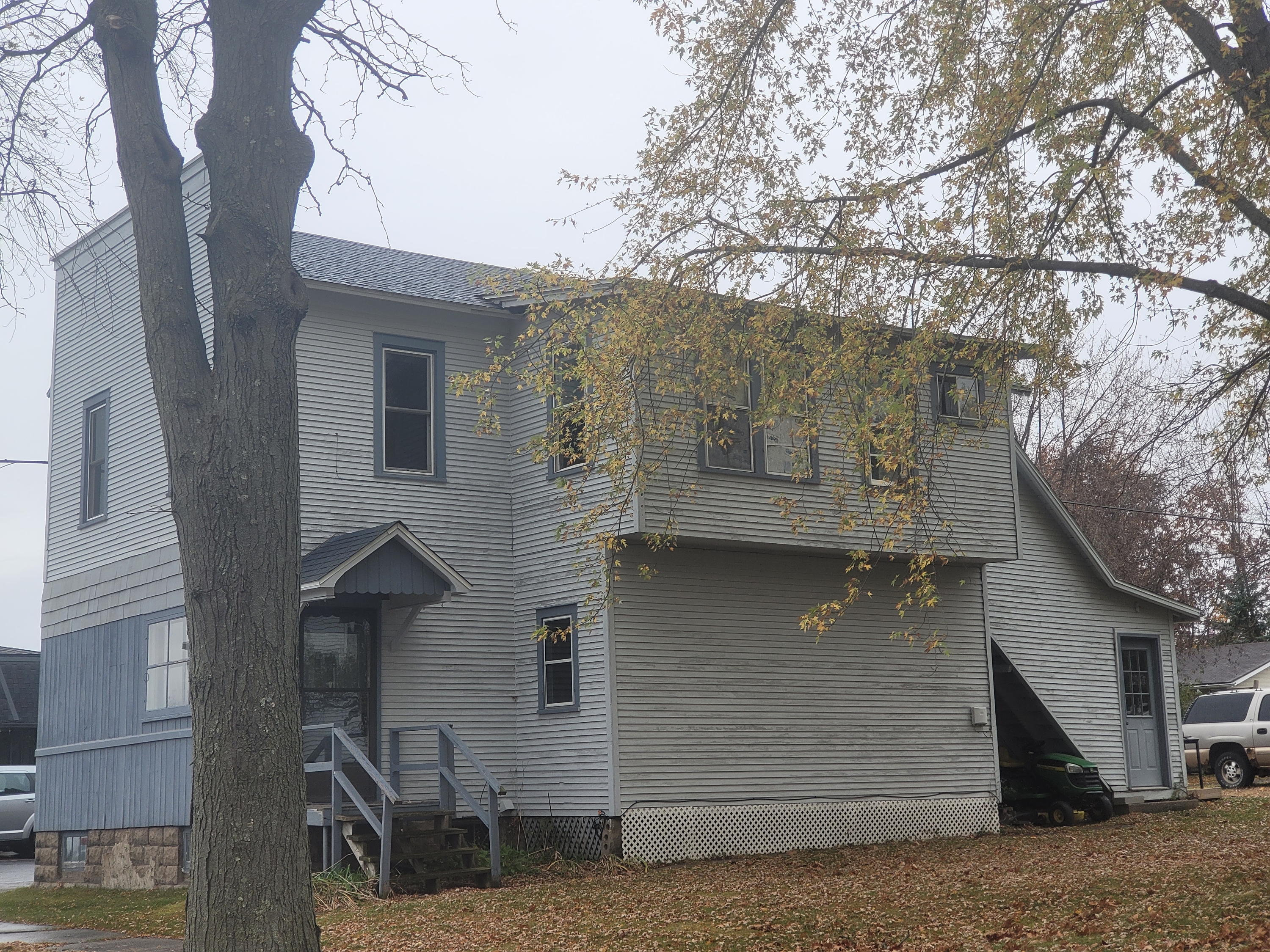 Property main image